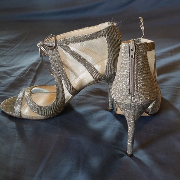 Stilettos - Picture 2 of 2